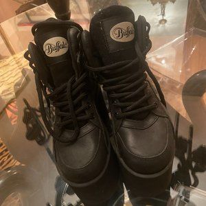 BUFFALO LONDON Rising Towers High Black Sneakers